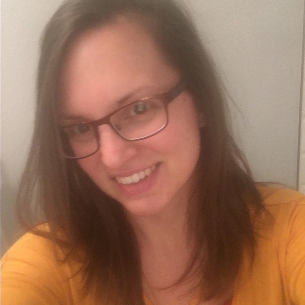 Meet your Posher, Apriljoy